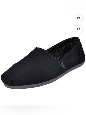 Skechers Women's BOBS Plush-Peace & Love Black/Charcoal Ballet Flat 9.5 US